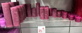 029 Posten Raureif Kerzen aubergine aus Liquidation