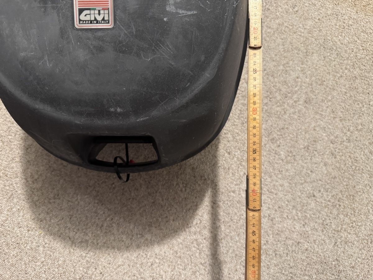 Givi Topcase: Yamaha Givi Topcase – Usato da Ruggell venduto da Forrer1000 4