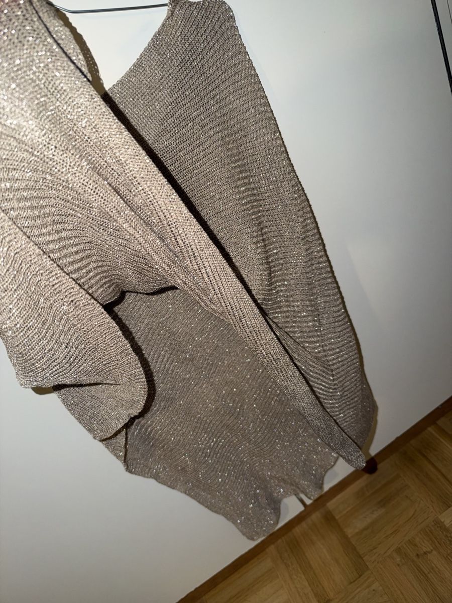 T-shirt: Damen Poncho gold – Nuovo (secondo la descrizione) da Biel/Bienne venduto da Peeeep10 3