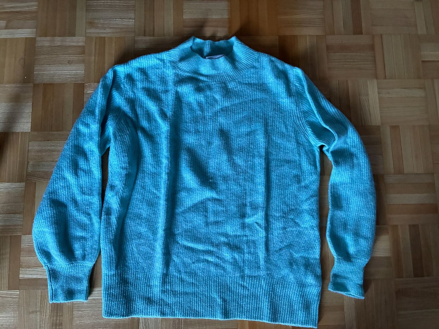 Maglioni & Felpe: Pullover Damen hellblau mit Stehkragen gebraucht – Usato da Muri AG venduto da 68idefix