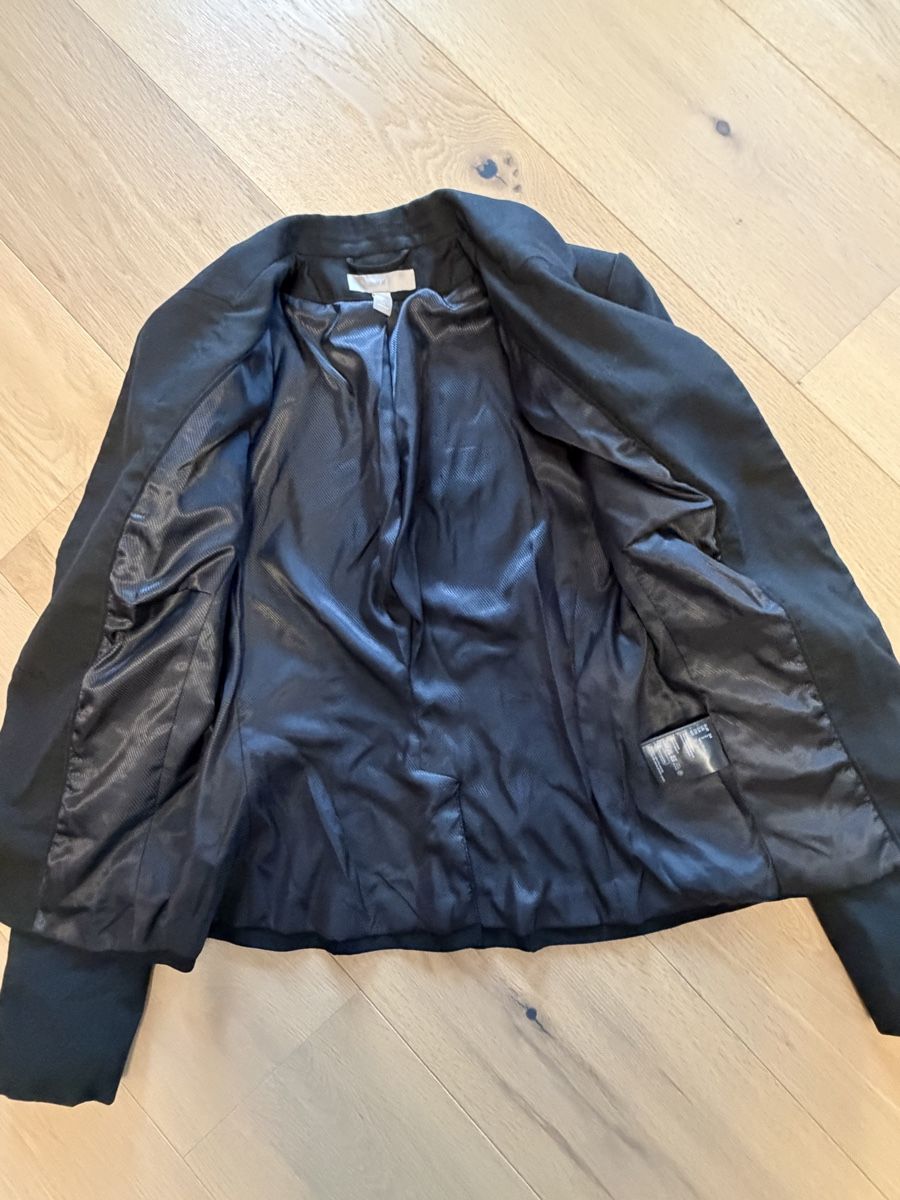 H&M Giacche: H&M Black Blazer, Size 34 – Usato da Wetzikon ZH venduto da dor_rmq2 2