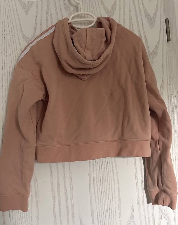 Adidas Pulls & Sweat-shirts: Adidas cropped Sweater Kapuzenpulli – D'occasion à Fislisbach par secondhandF 2
