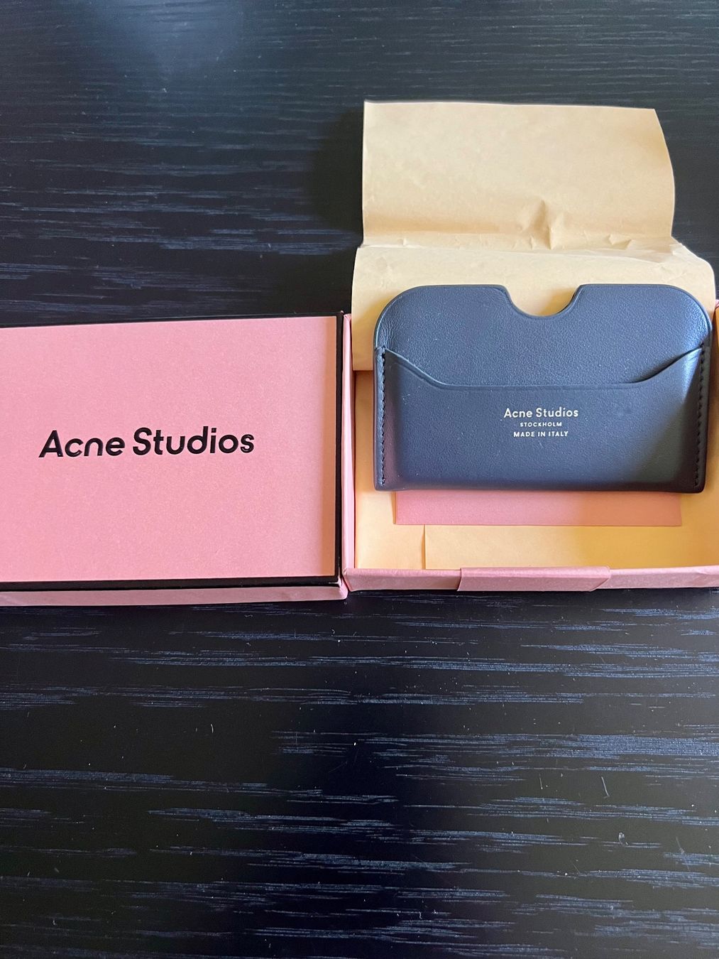 Altro in  Abbigliamento & Accessori: Acne Studios Kartenetui aus Leder – Usato da Zurich venduto da Jul_wr5m