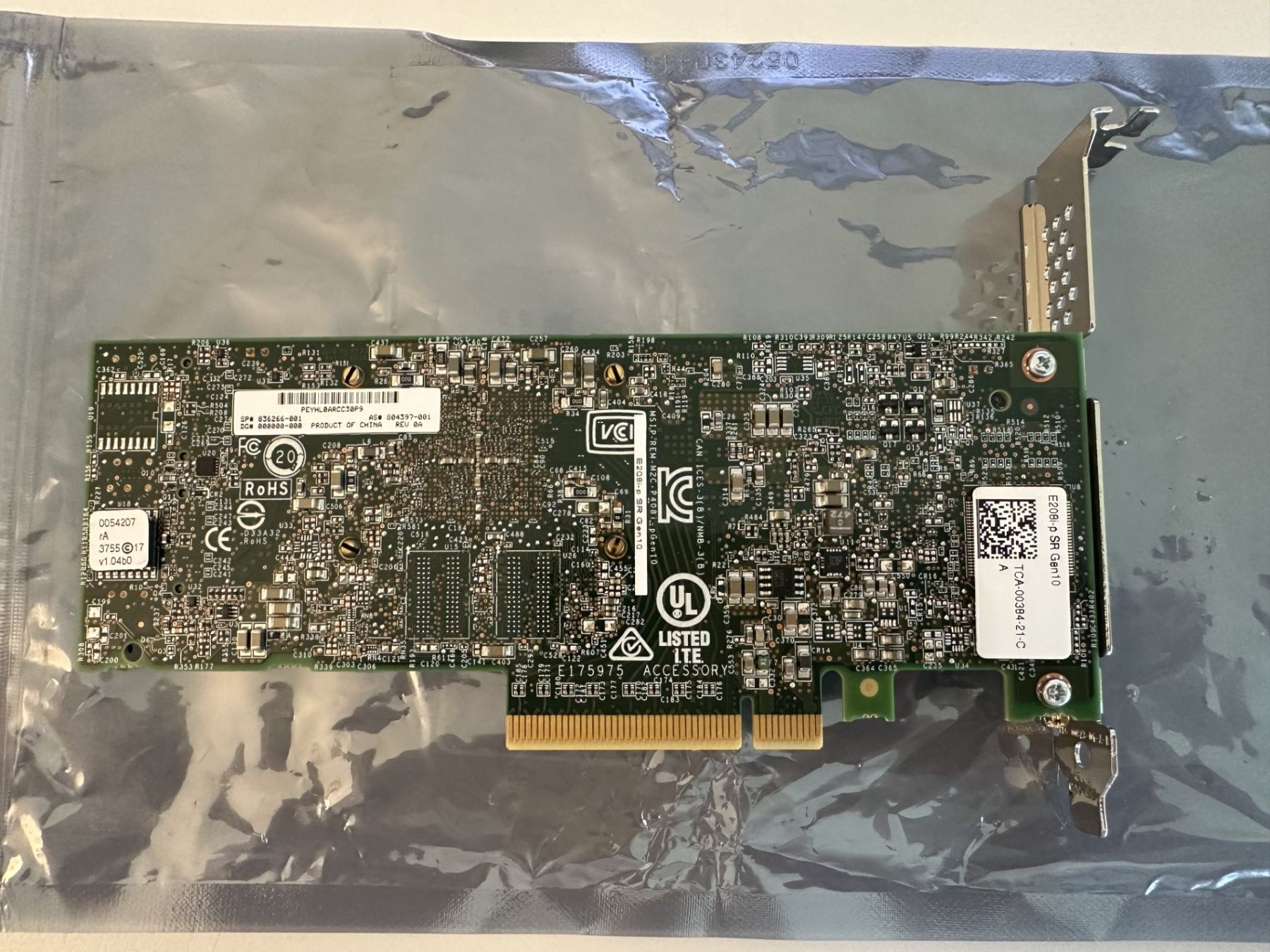 Hewlett Packard Server: HPE Smart Array E208i-p SR 2-Port RAID-Controller 836266-001 – Usato da Münsingen venduto da Hanibal26 1