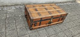 Truhe Koffer Reisekoffer Antik Holz