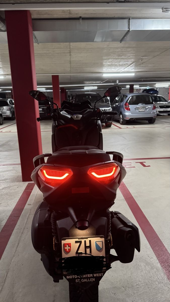 Yamaha Scooter: Yamaha X-Max 300 – Usato da Winterthur venduto da rau_bv92 3