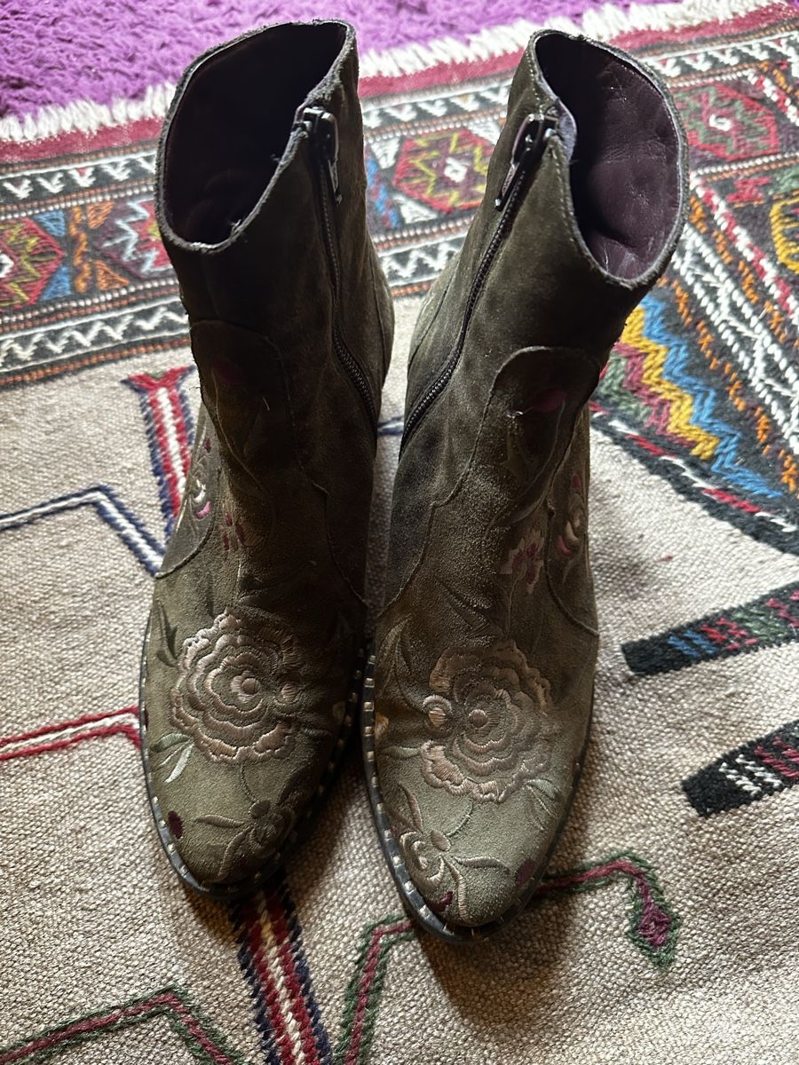 Chaussures femmes: Stiefelette von Progetto – D'occasion à Donat par troja007