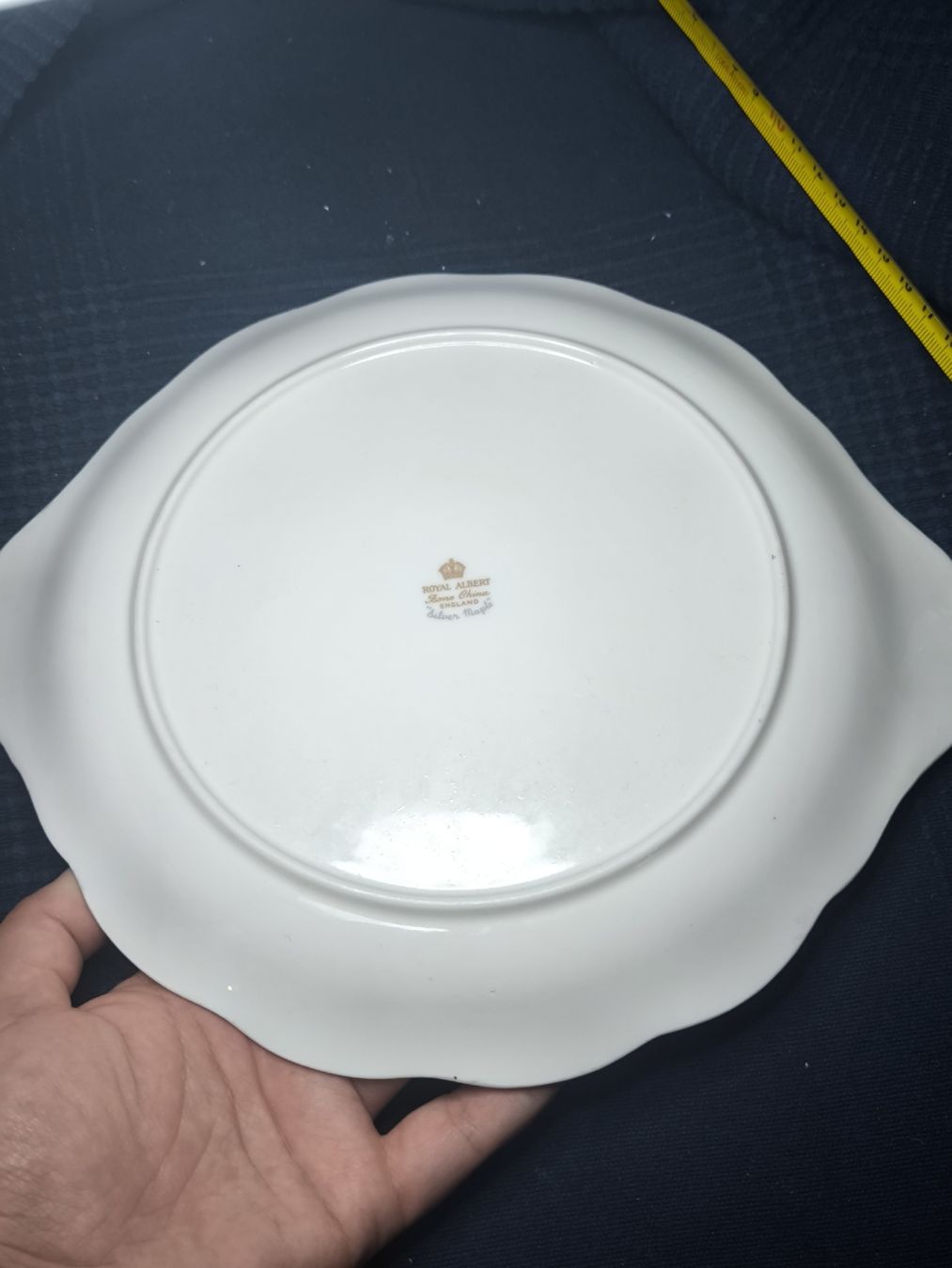 Royal Albert Geschirrsets: assiette Royal Albert Silver Maple – Gebraucht aus Nyon von mgg_gg9j 4