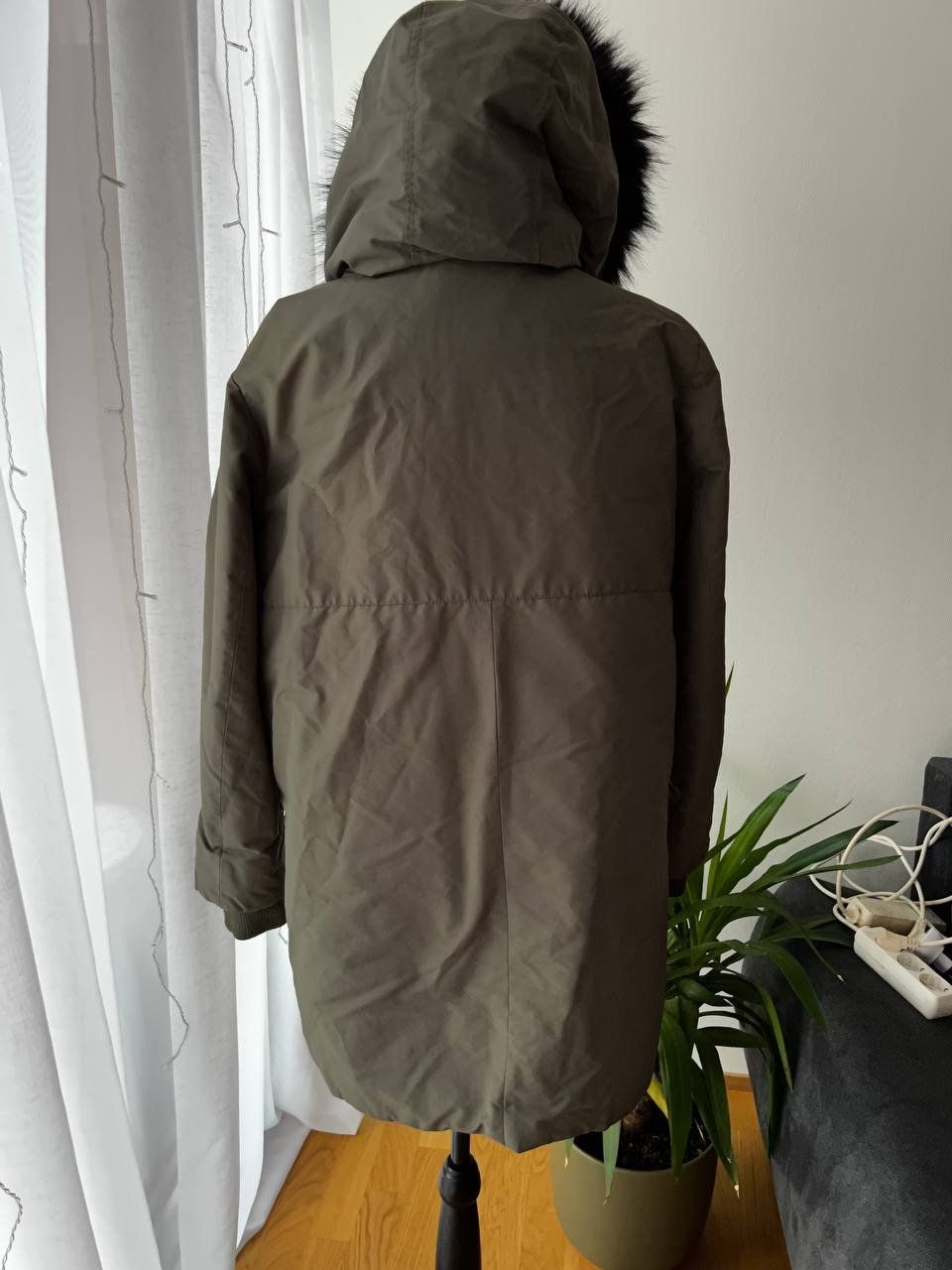 Zara Cappotti: Parka Zara L – Usato da Riehen venduto da edu_92w7 3