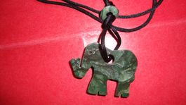 echt Stein Elefant an Kette