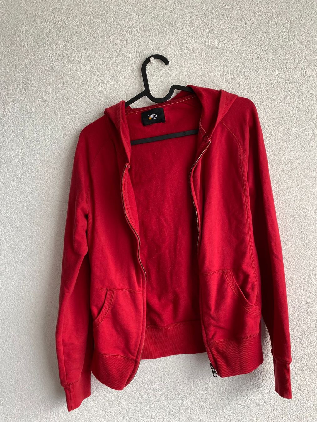 Yes Or No Giacche: Jacket rouge – Usato da Montreux venduto da Iza_81199