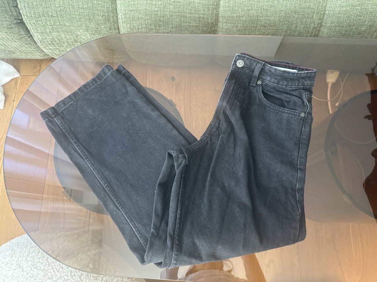 Bershka Pantaloni: Jeans Bershka – Usato da Founex venduto da reb_fws9