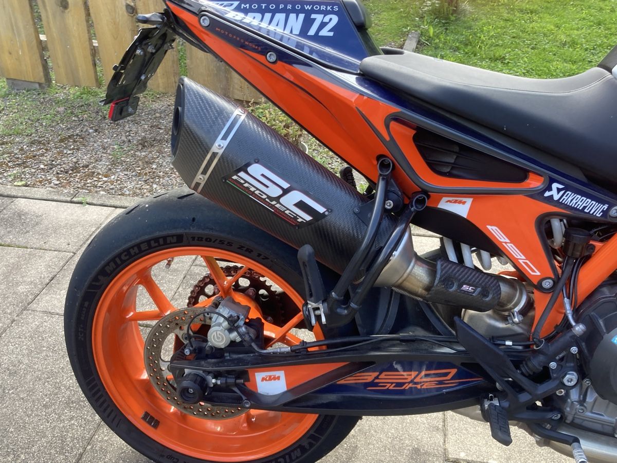 Strada: KTM 890 Duke R Spezial – Usato da Rüttenen venduto da sti72 1