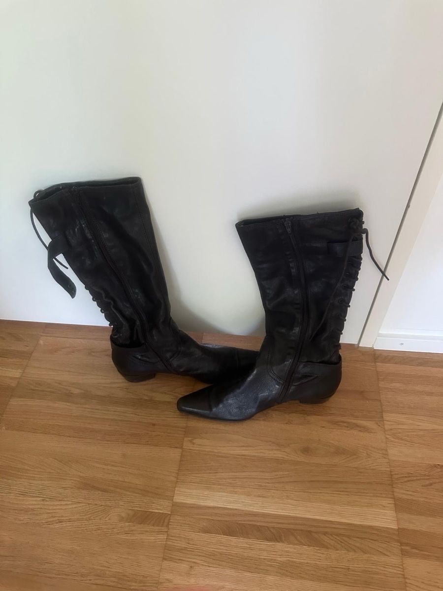 Damenschuhe: Damen Stiefel Leder schwarz Grösse 41 – Gebraucht aus Zürich von Sonnenschein_