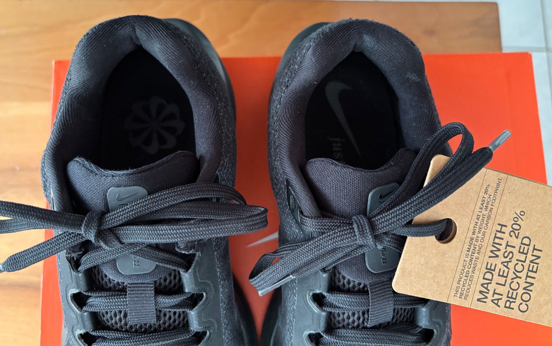 Nike Scarpe da uomo: Gr. 36 NIKE AIR WINFLO 11 BLACK/ANTHRACITE – Usato da Schinznach Dorf venduto da Soomone 5