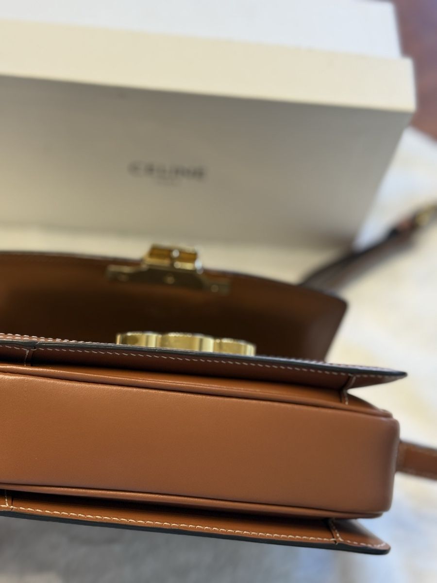Celine Borse da donna: Sac Céline triomphe. – Usato da Chêne-Bourg venduto da luy_hk5b 5
