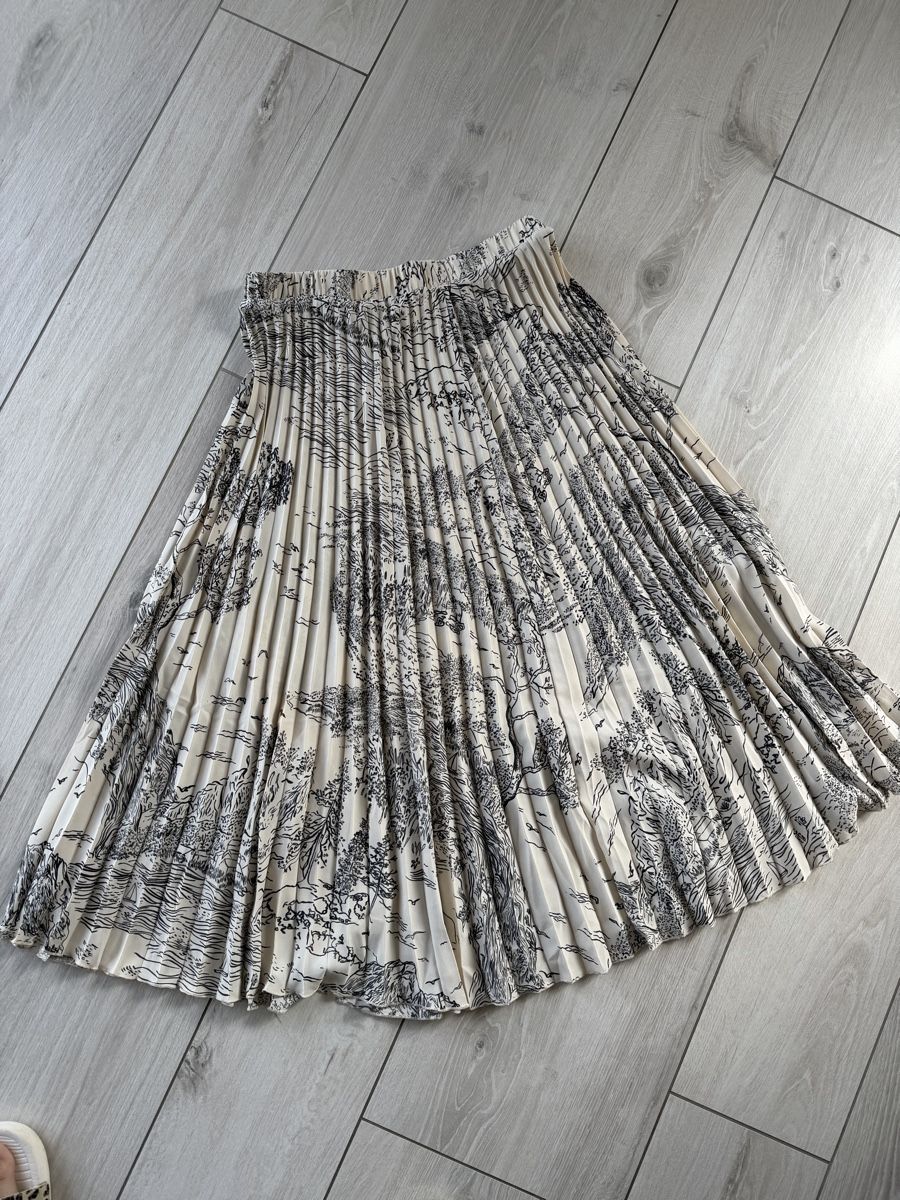 H&M Gonne: Jupe H&M taille m – Nuovo (secondo la descrizione) da Develier venduto da Isarom