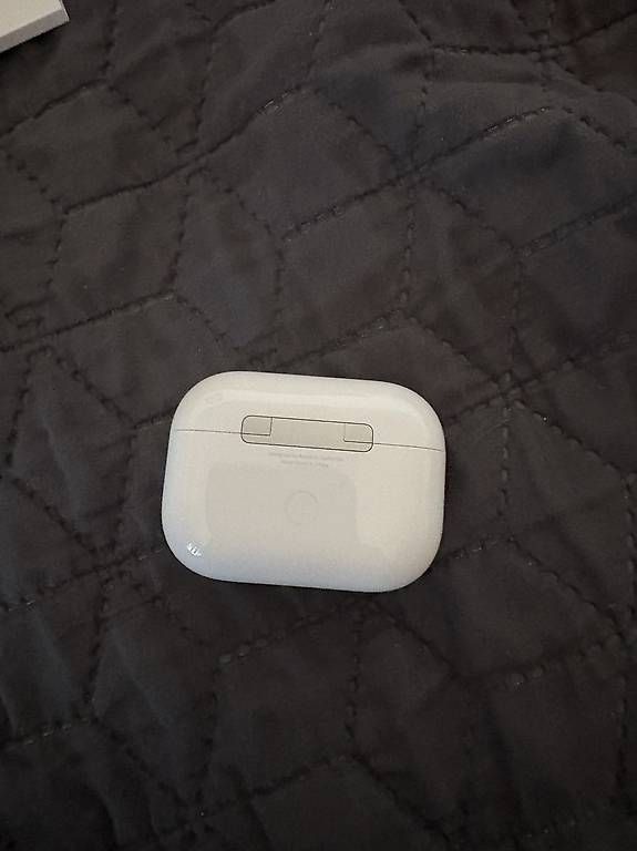Cuffie: Boîtier de charge AirPods Pro 2 – Nuovo e nell'imballaggio originale da Bex venduto da lal_9kfv 1