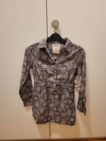 Haut enfant taille 146/152 (neuf)