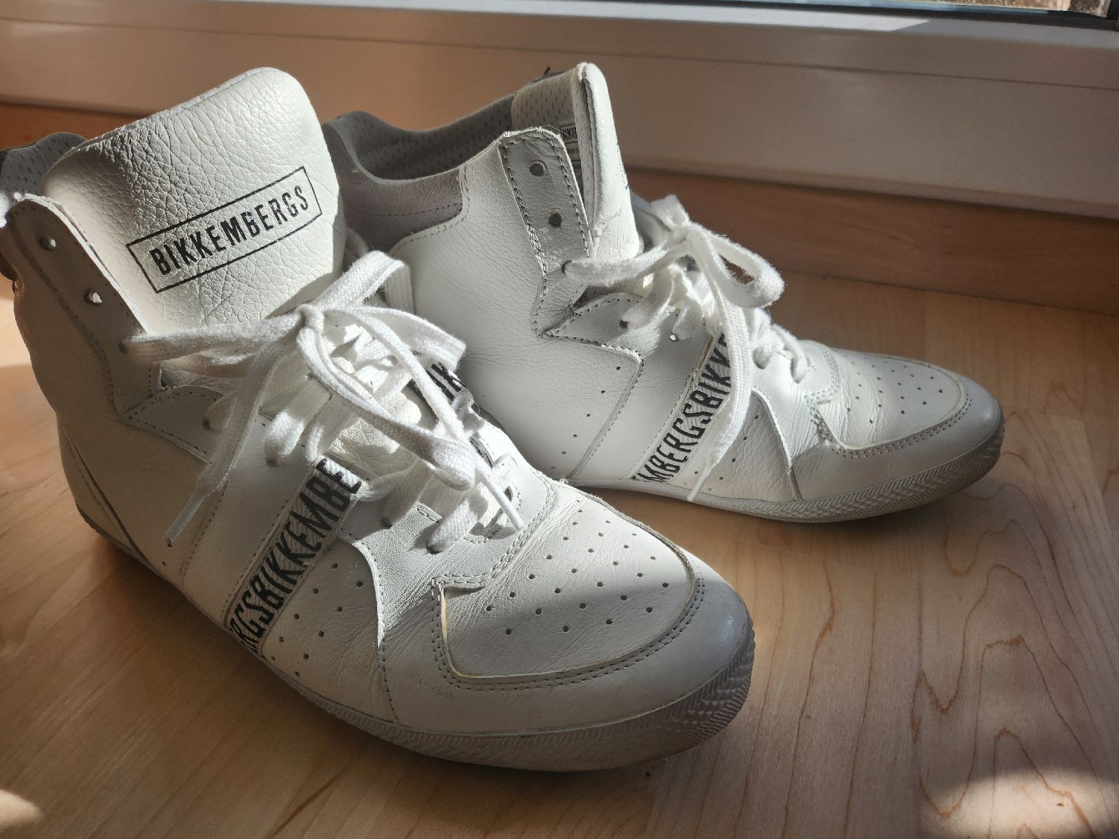 Scarpe da uomo: baskets 🏀 39 – Usato da Pully venduto da belleisa01 1