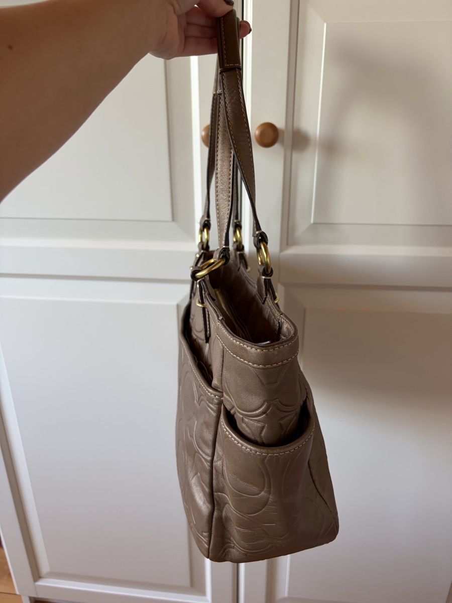 Coach Borse da donna: Coach Elegant Leather Shoulder Bag – Usato da St.Josefen venduto da lop_lh8d 6