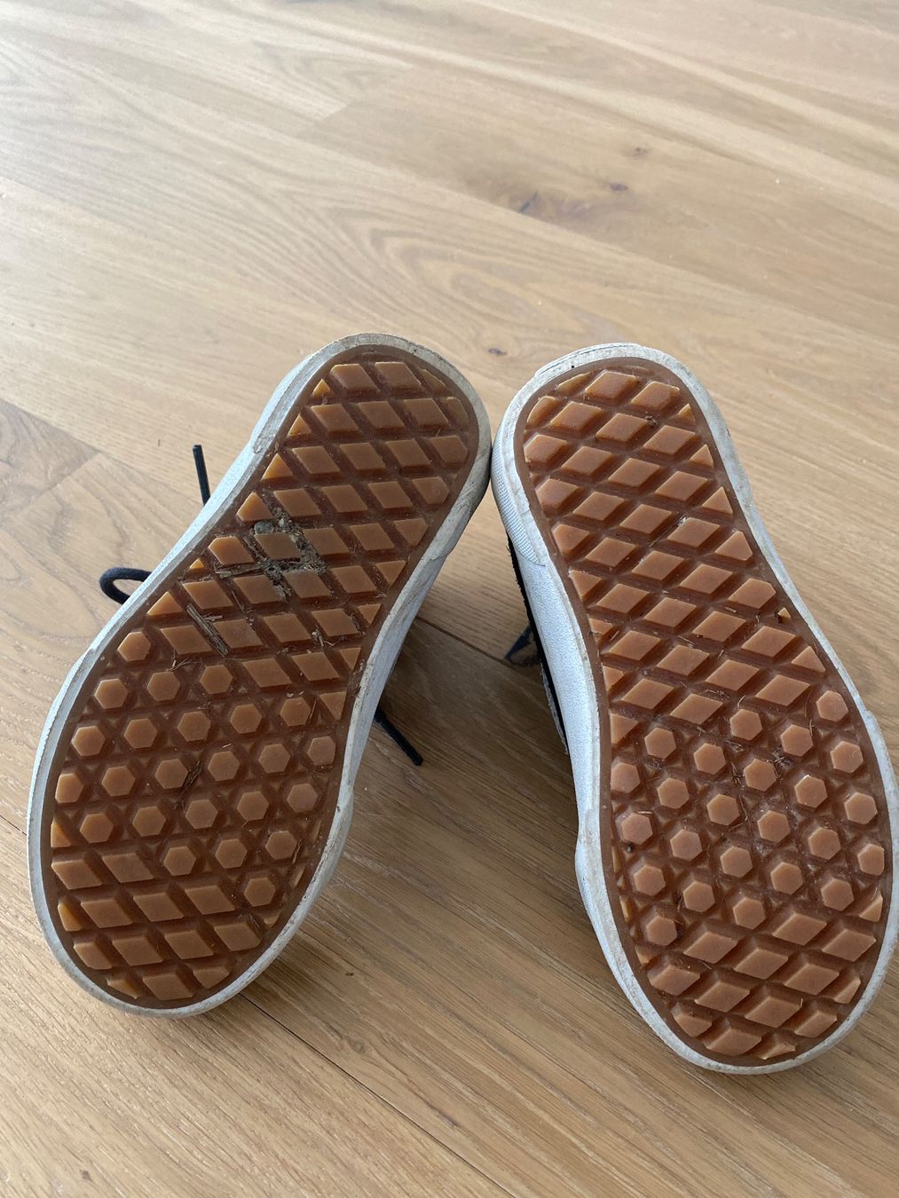 Vans Schuhe für Jungen: Vans Sneaker – Gebraucht aus Bolligen von Noeggeli10 3