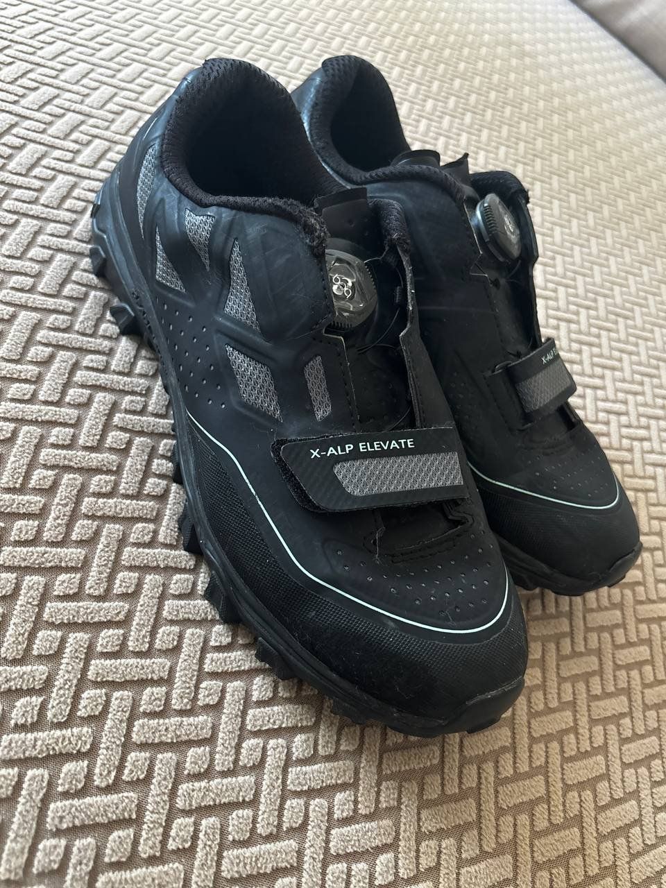Chaussures femmes: Fahrradschuhe – D'occasion à Bern par ViksiBash