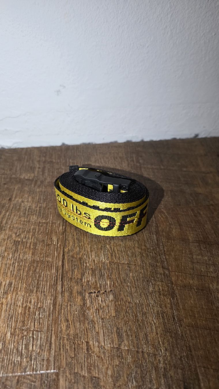 Off-White Cinture: Off-White industrial belt 2013 – Usato da Bonstetten venduto da mar_5hmn