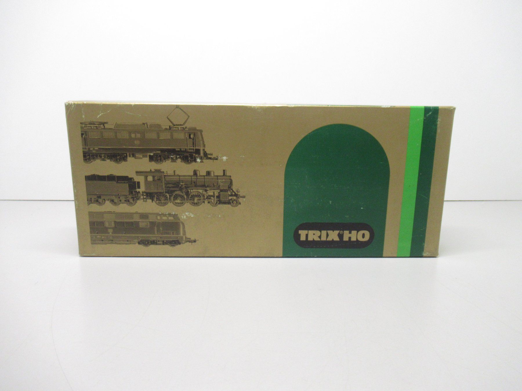 Trix Modellini di ferrovie: Trix Express 2232 E-Lok BR E75 der DR Analog DC 3-Leiter H0 – Usato da Basel venduto da mhmarken 6