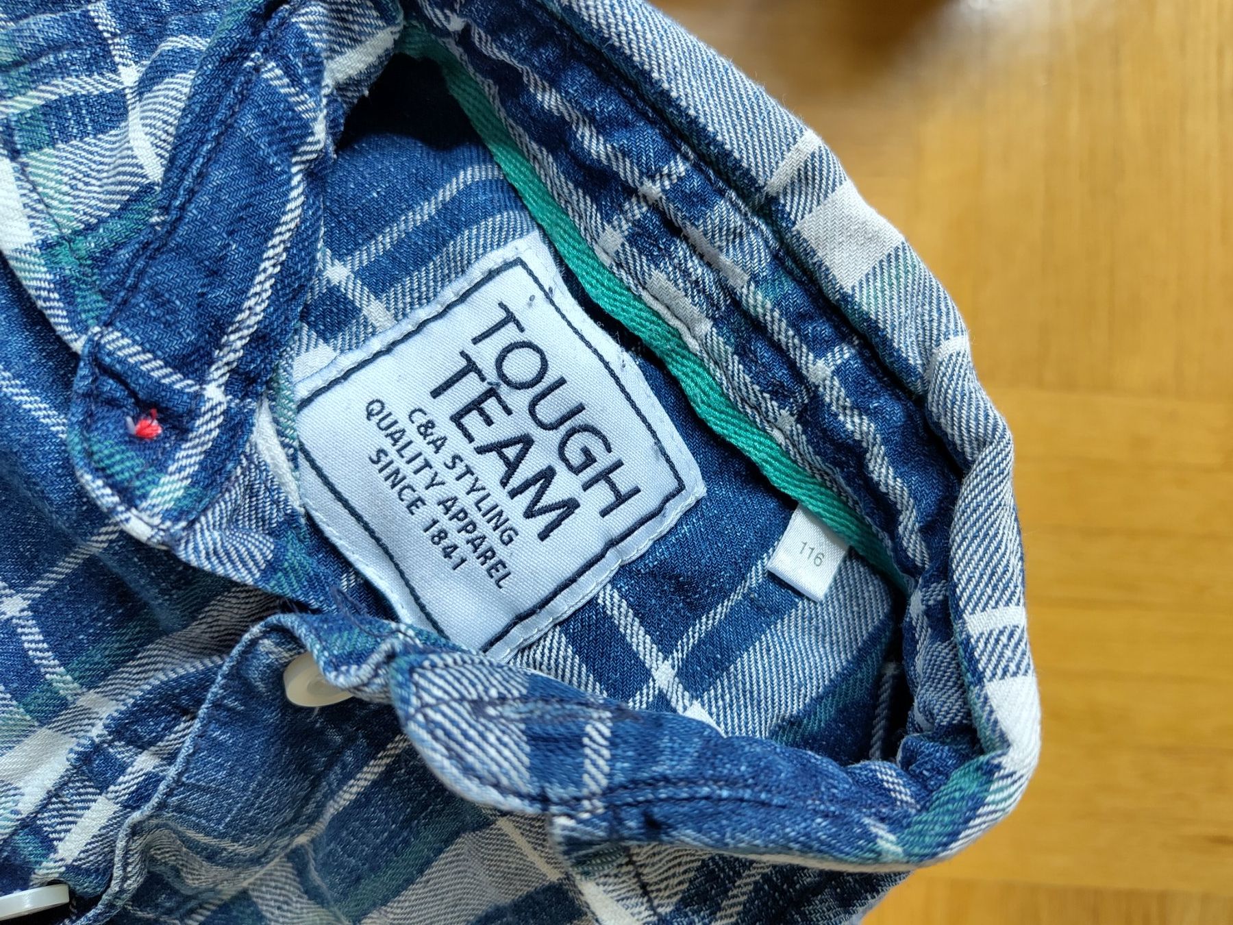 Camicie, T-shirt & Polo: Zwei coole Hemden kariert 104 – Usato da Jona venduto da tschounaess 6
