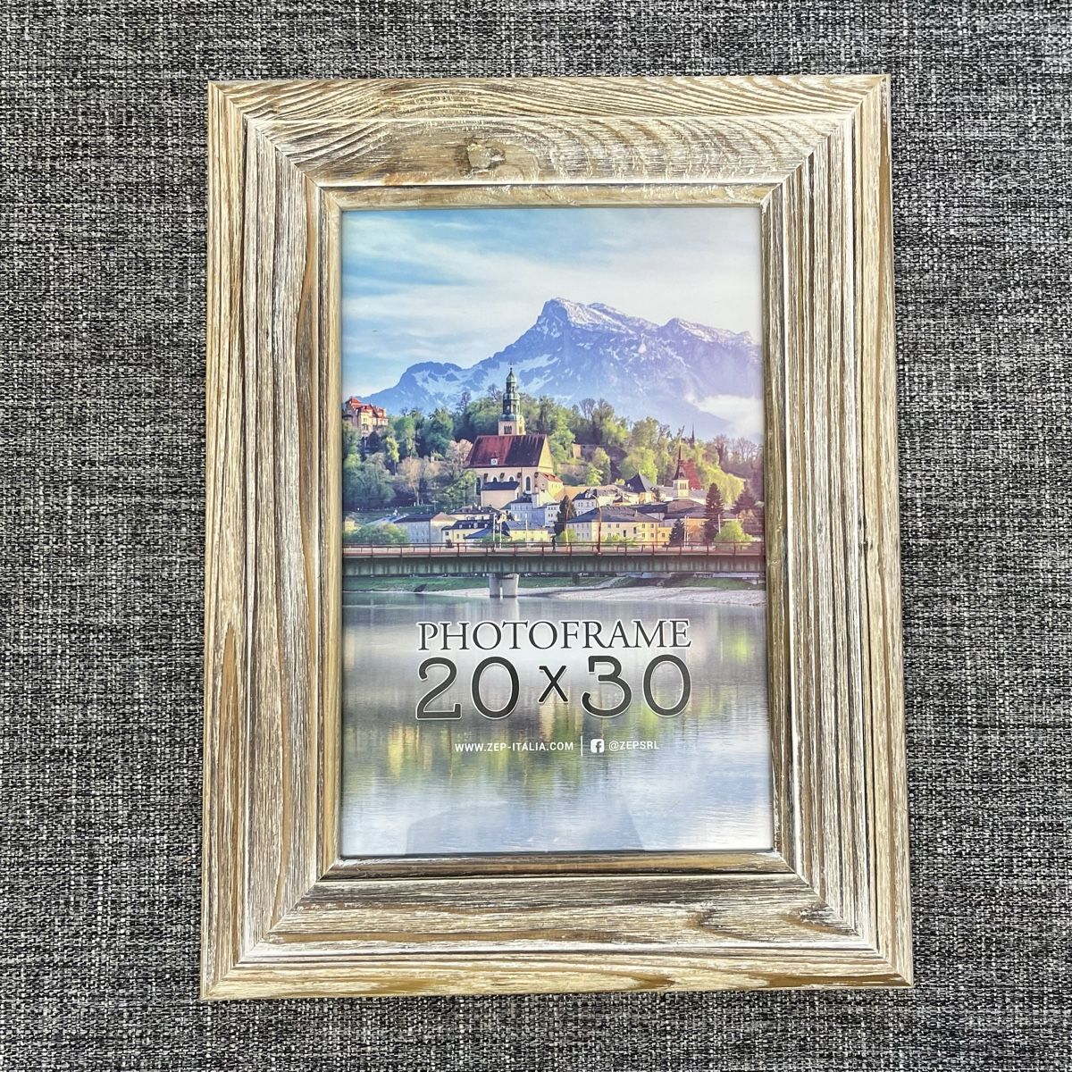 Bilderrahmen: Holzrahmen 20x30 – Neu (gemäss Beschreibung) aus Schwyz von rs-trend