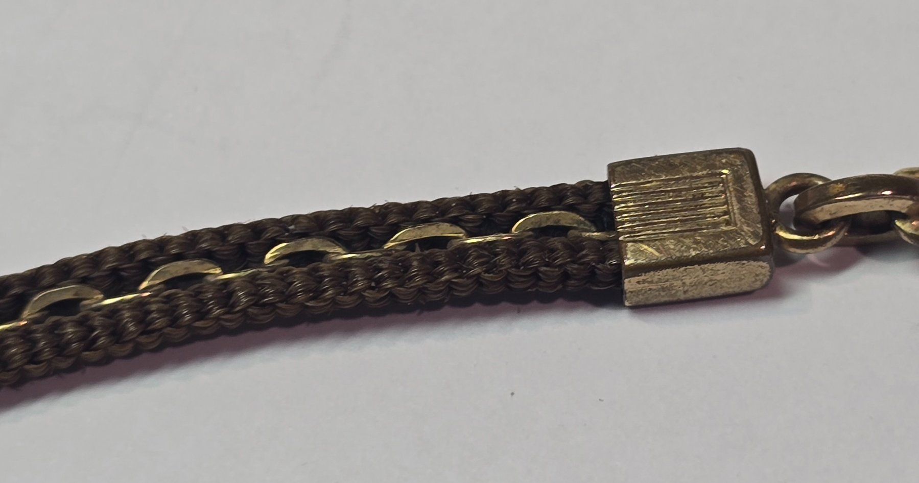 Altri accessori per orologi: Taschenuhrkette  mit Haar  vergoldet – Usato da Ennetbürgen venduto da 50shafali53 3