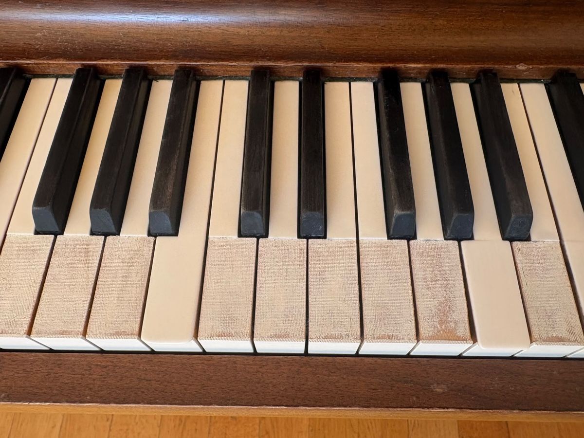 Steinway Musikinstrumente: Steinway & Sons Z – Gebraucht aus Zürich von moi_m286 1