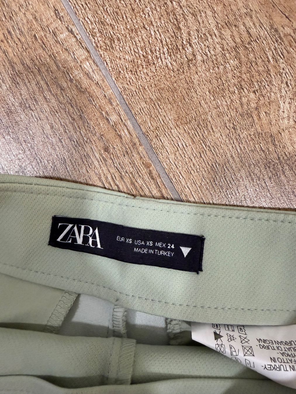 Zara Röcke: ZARA Skort Grösse XS – Gebraucht aus St. Gallen von kka_l9wg 1