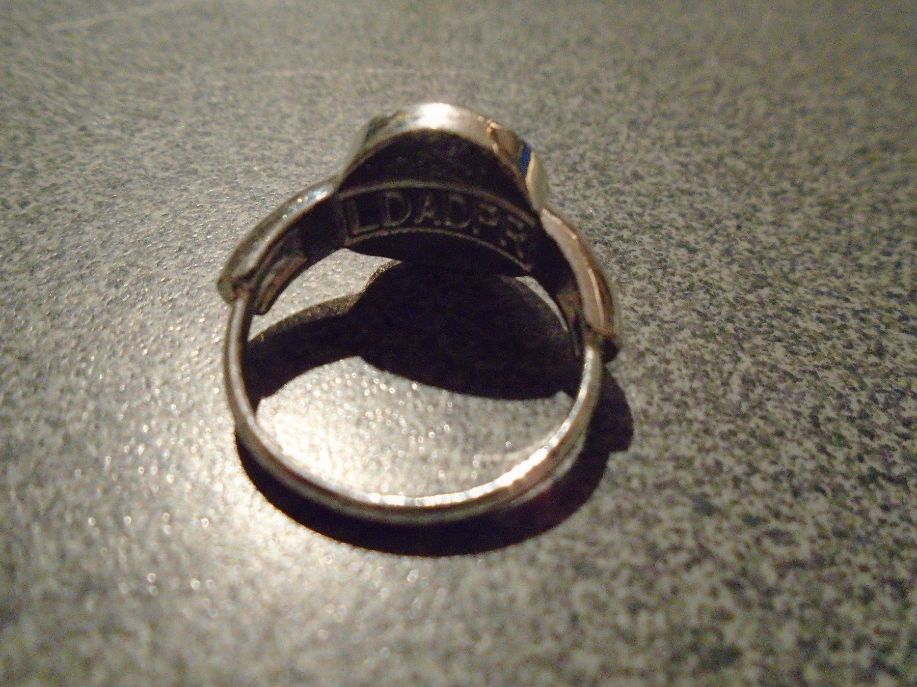 Ringe: Ring, LDADPR, silberfarbig rund/weisse Steinchen – Gebraucht aus Zürich von abraxas1291 1