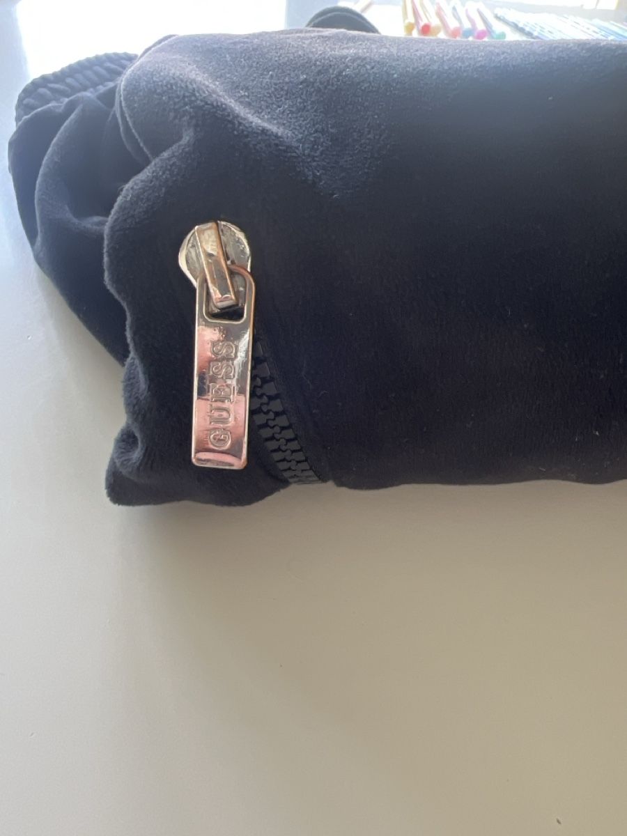 Guess Maglioni & Felpe: Jaquette guess 8 ans – Usato da Sion venduto da jerermy1911 4