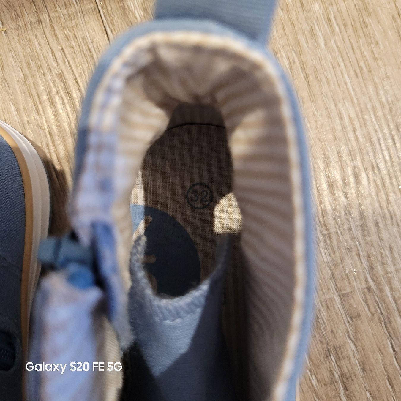 Scarpe per ragazzi: Kinderschuhe Jungen 32 – Usato da Niederbuchsiten venduto da klengyel 5