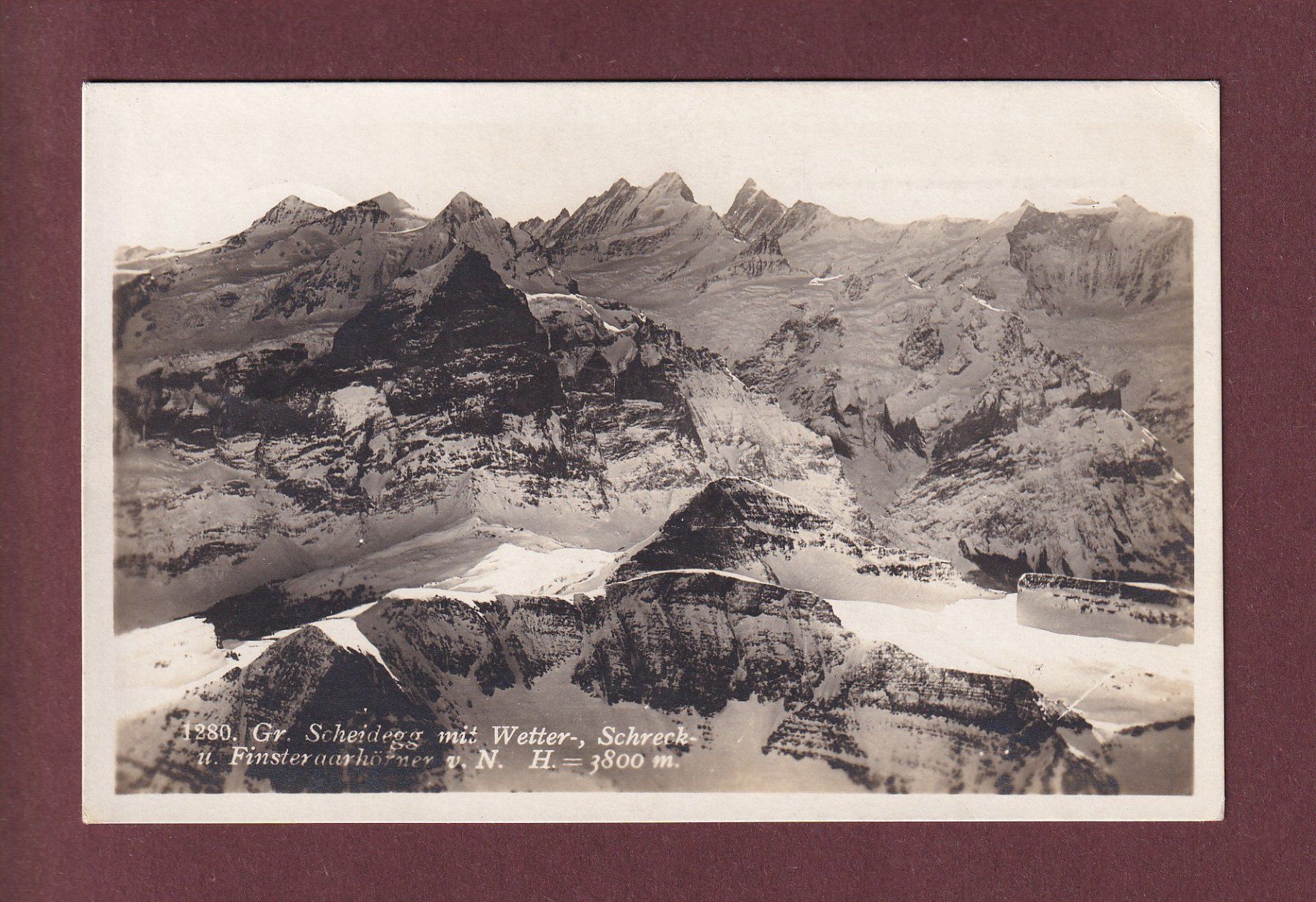 Cartoline postali: Fliegeraufnahme - GROSSE SCHEIDEGG - 1928 – Usato da Pully venduto da nicecards
