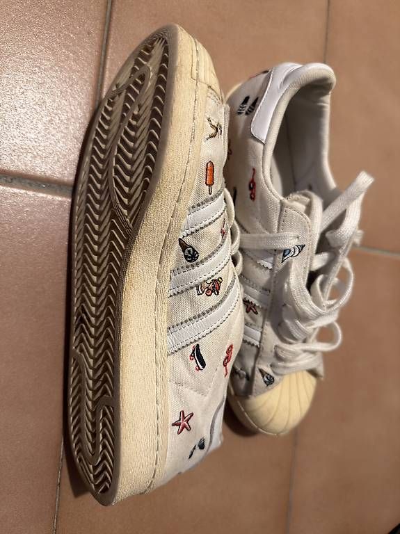 Scarpe da donna: Adidas size 39 1/2 – Usato da Gentilino venduto da sar_6wzk 2