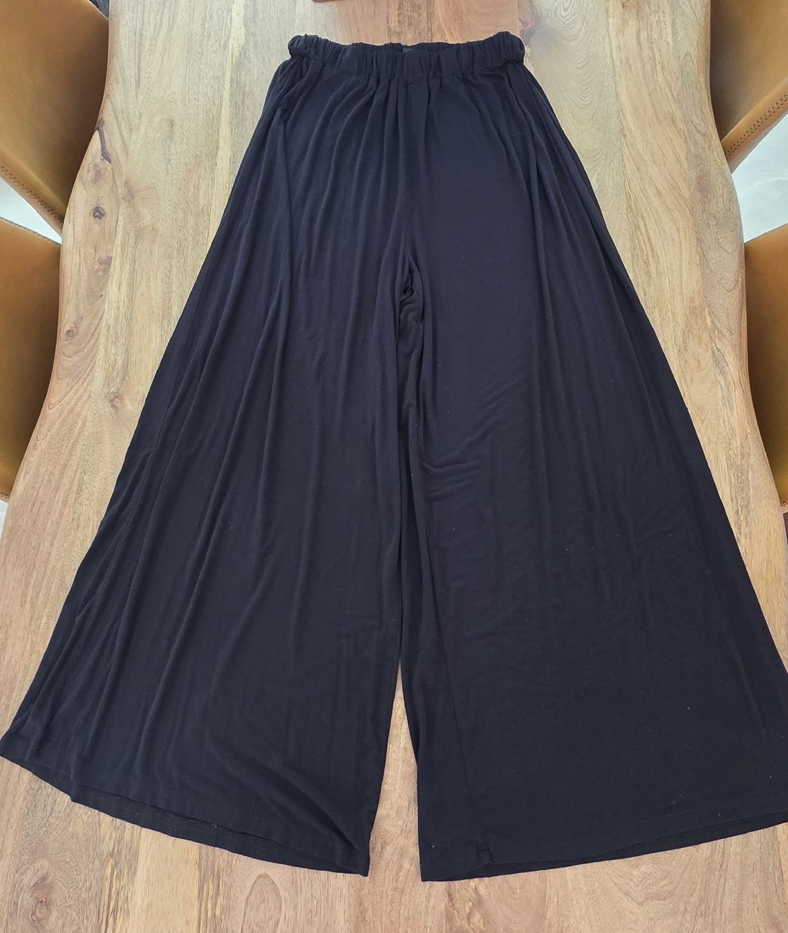 Pantaloni: Palazzo Hose schwarz Grösse 1XL – Nuovo (secondo la descrizione) da Rheinsulz venduto da Gilea 1