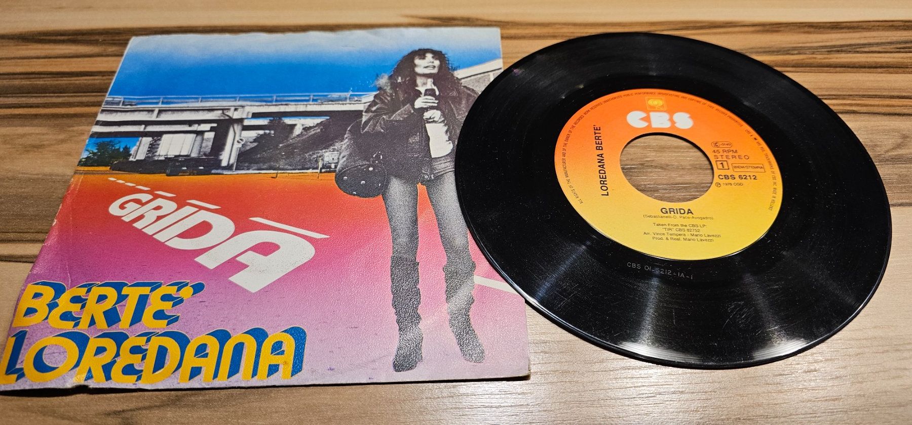 Dischi in vinile: LOREDANA BERTÉ- GRIDA/ Vinyl Single – Usato da Geuensee venduto da jes_9xyk
