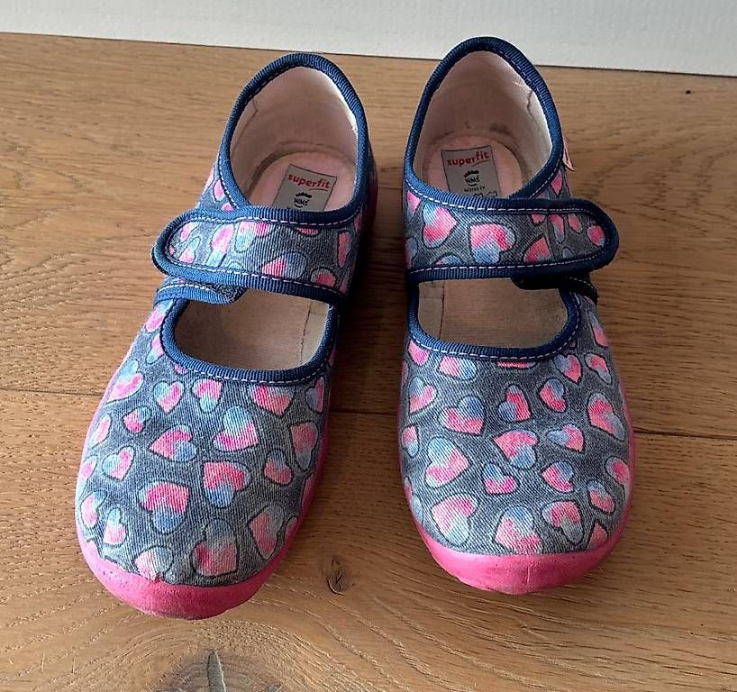 Scarpe per ragazze: Superfit Finken – Usato da Oberrohrdorf venduto da stephaniejost