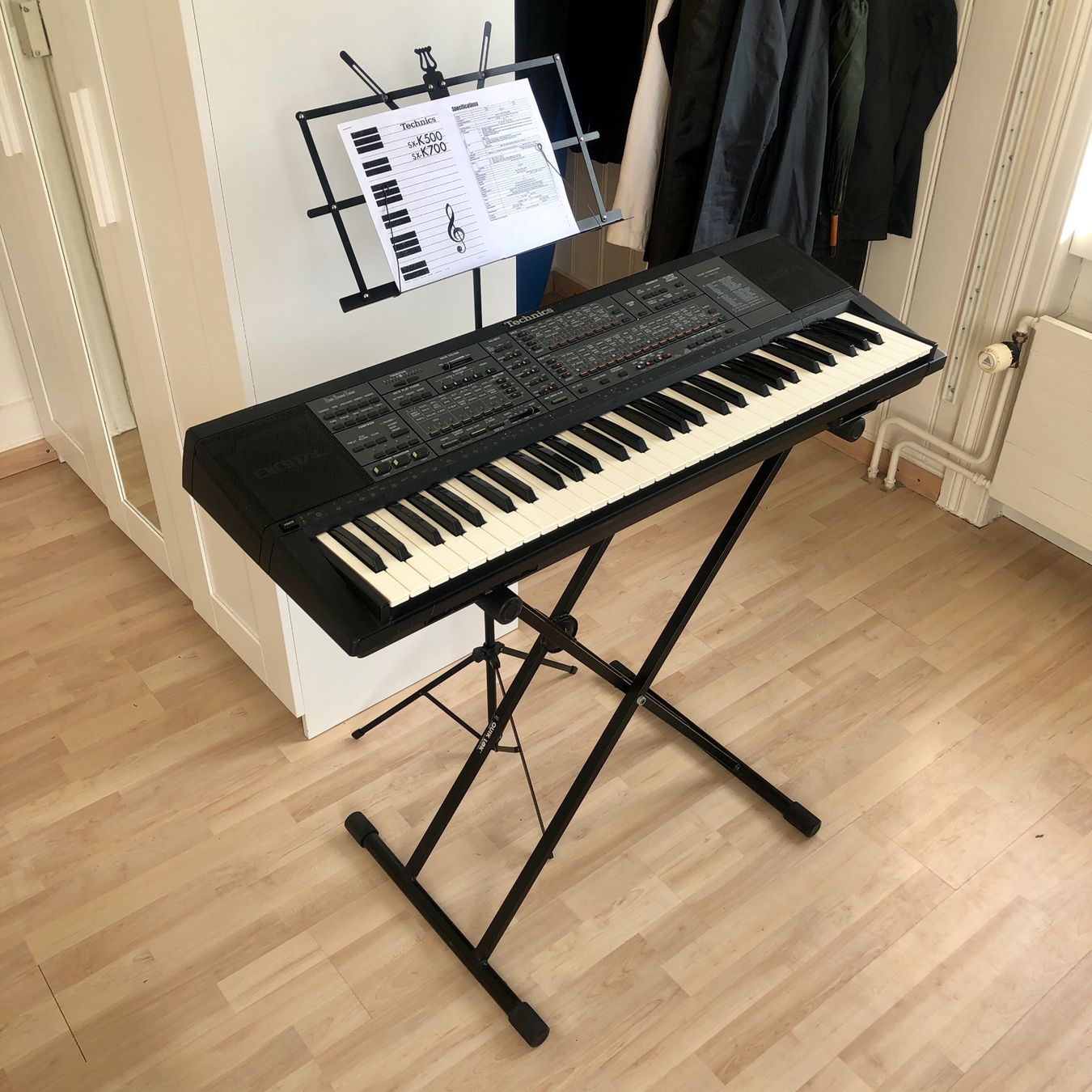Technics Instruments de musique: Technics SX-K700 Keyboard/E-Piano/Synthesizer – D'occasion à Zürich par stefantari
