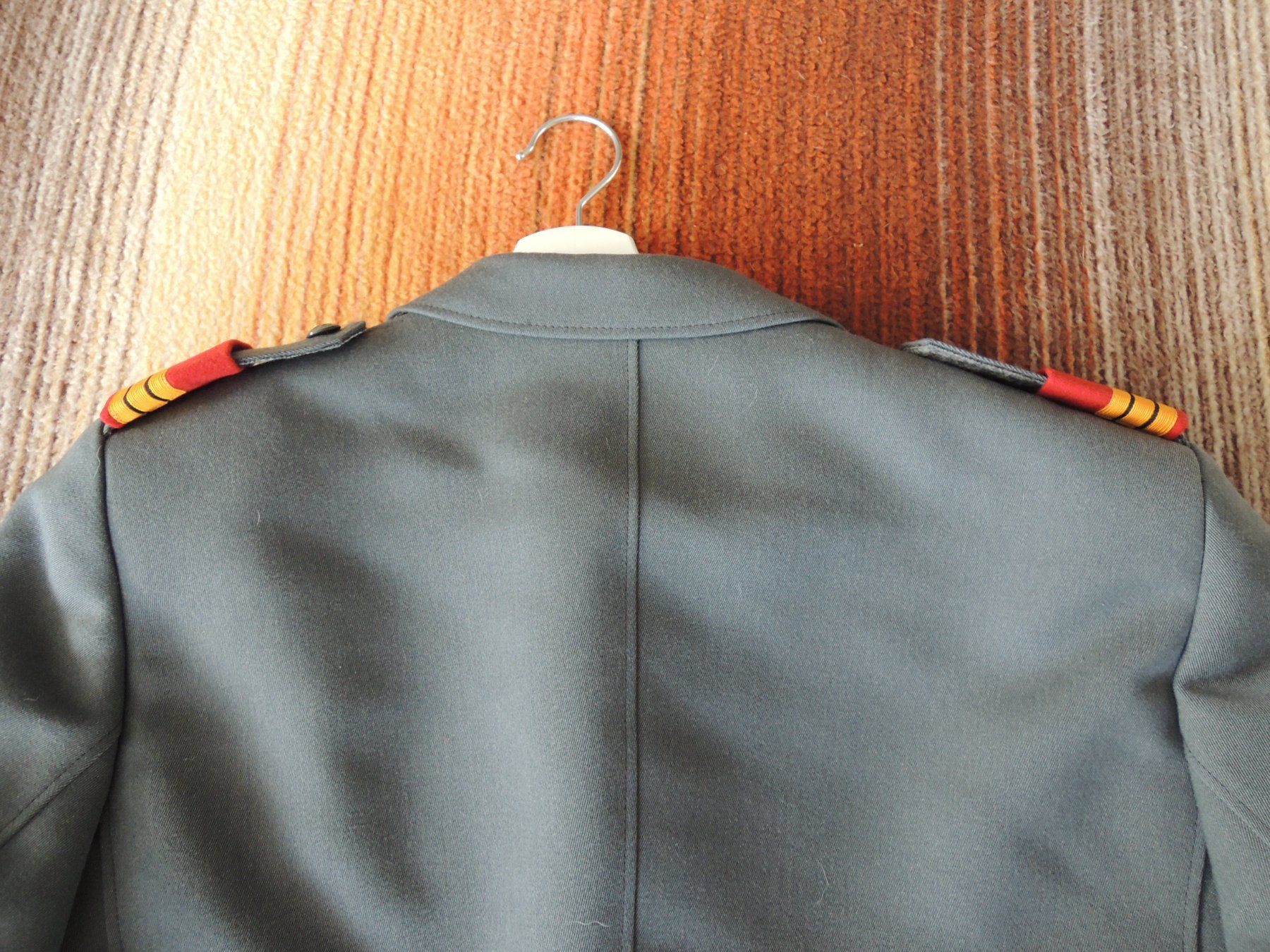Armée suisse Uniformes: Schweizer Armee Uniform OBERST – D'occasion à Uznach par Othmar52 5