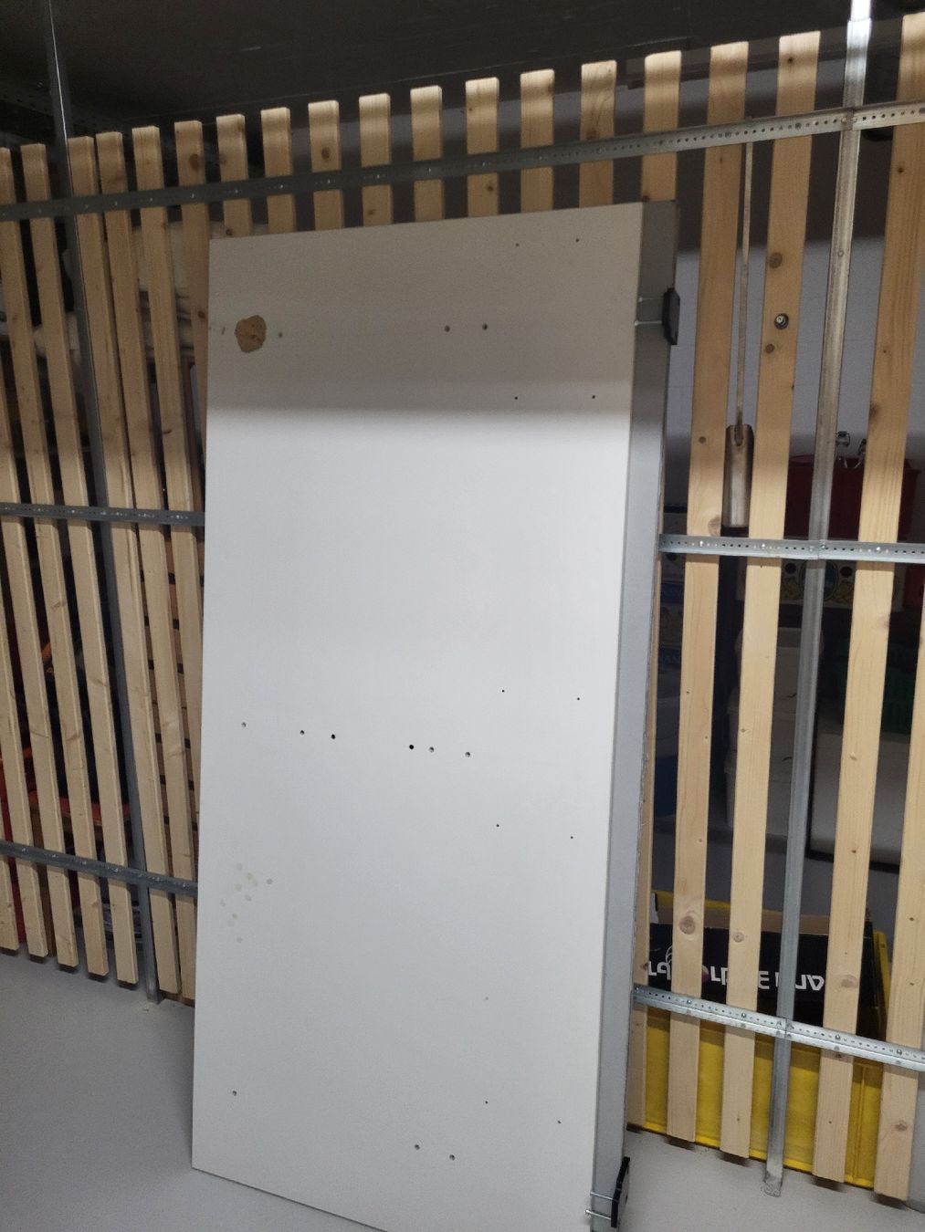 Bureaux: Stehpult - elektrisch verstellbar  – D'occasion à Nottwil par amb2206 9