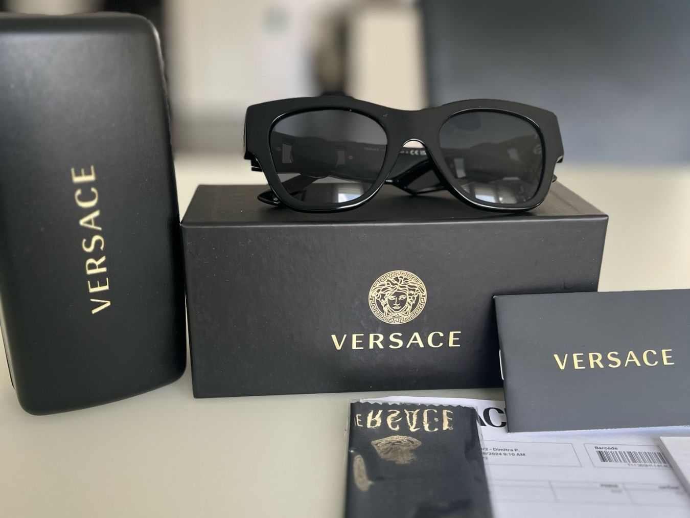 Versace Occhiali & Lenti: Versace Sonnenbrille Medusa Logo – Nuovo e nell'imballaggio originale da Wiedlisbach venduto da Sistershop 2