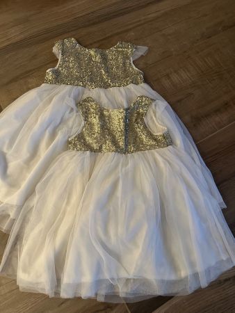 Kinder Kommunion oder Ehe Kleid (8J & 5J)