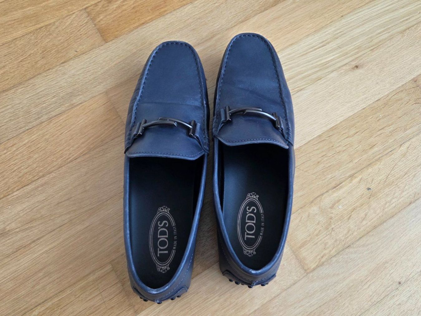 Herrenschuhe: Tod's Mocassins Grösse 45 mit Abfärbung links – Gebraucht aus Uitikon Waldegg von UitiZH