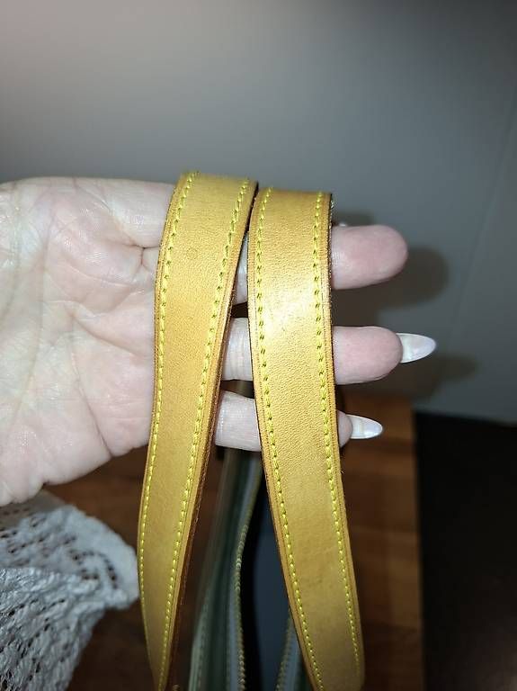 Borse da donna: LOUIS VUITTON HOUSTON  – Usato da Meinisberg venduto da MartinaM1972 2