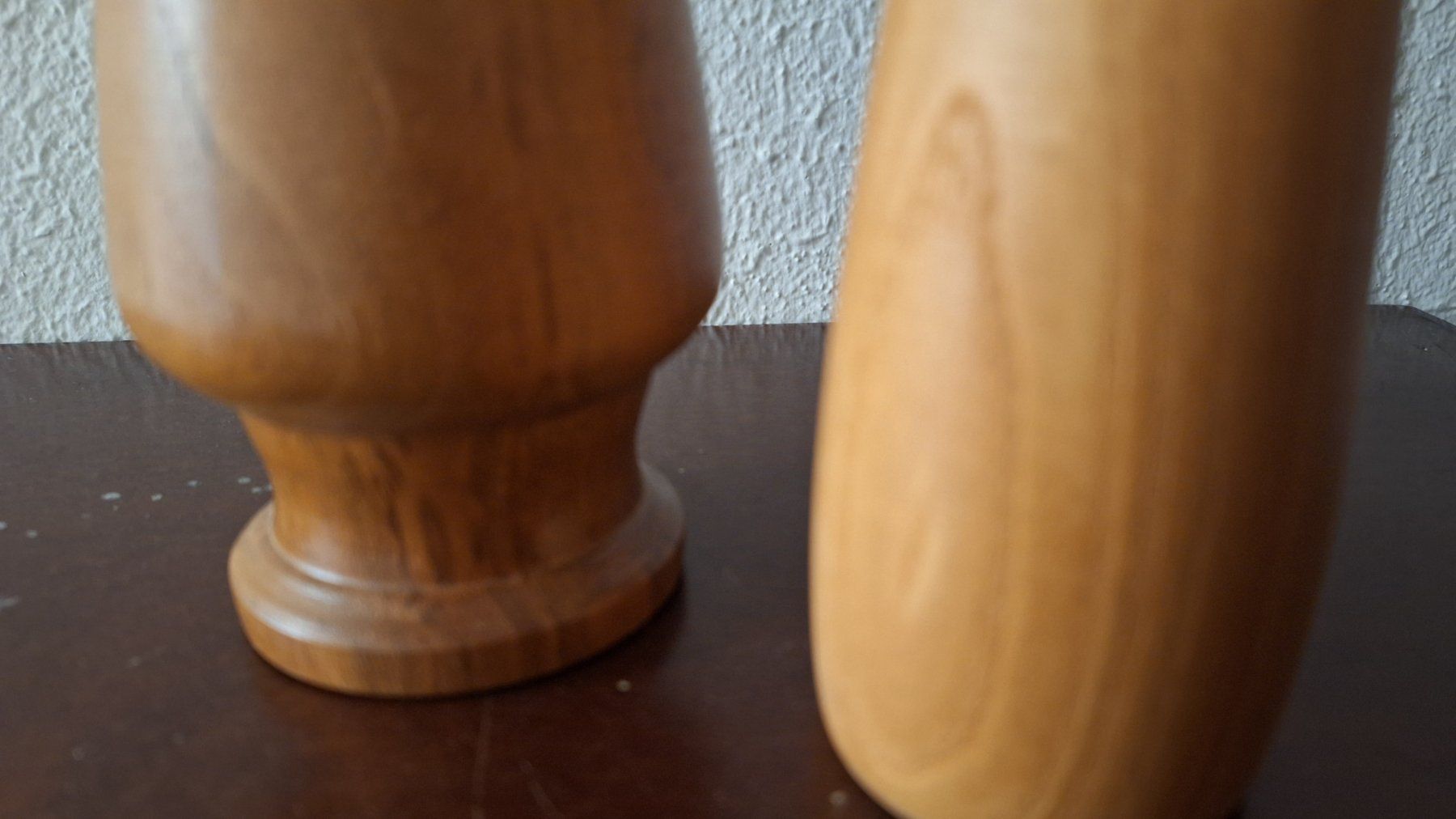 Kerzenständer: 2 Kerzenständer , Holz ,Metall versilbert – Gebraucht aus Arlesheim von shopradl 1